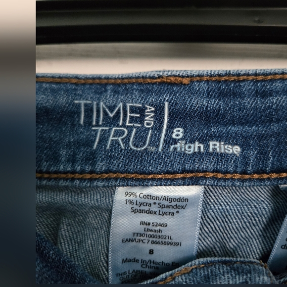 Time And Tru High Rise Jeans - Picture 2 of 3